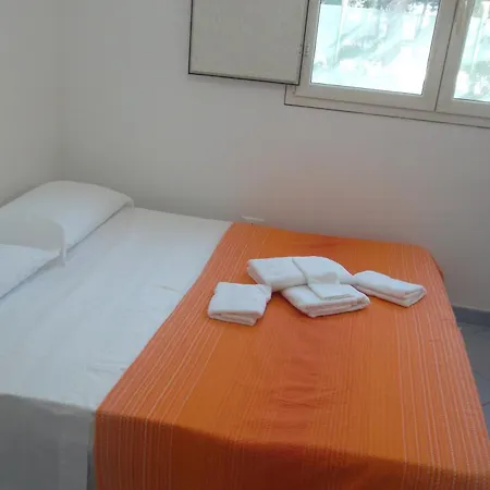 Capo Scalambri Apartmán *