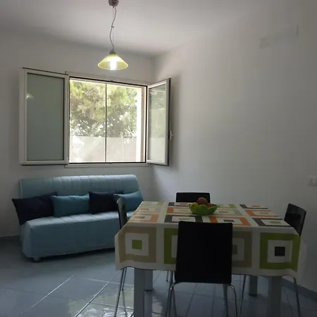 Capo Scalambri Apartmán *