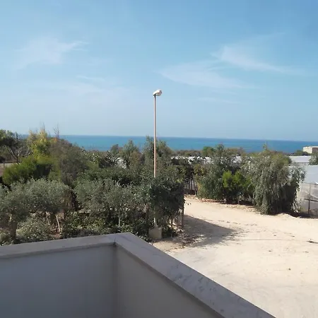 Capo Scalambri Apartmán *